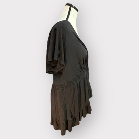 Women’s Torrid 0 Black Wrap Surplice Tiered Ruffle Top L XL 12 - Picture 10 of 14